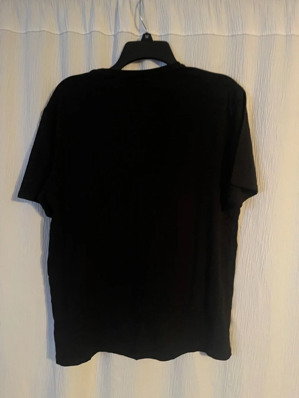 GUESS Black Short Sleeve Crew Neck Tee - Picture 8 of 9